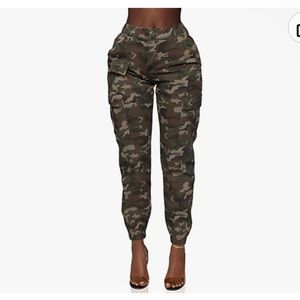 Camo Cargo Pants - Worn